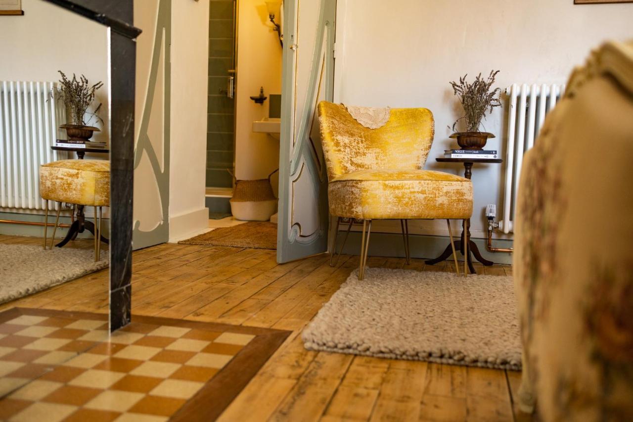Champagne House - Elegance, Luxury And Charm Bed & Breakfast Condom Ngoại thất bức ảnh