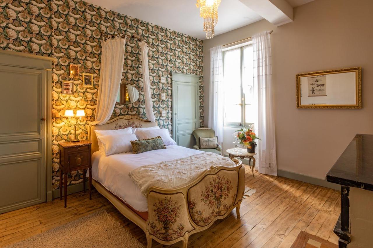 Champagne House - Elegance, Luxury And Charm Bed & Breakfast Condom Ngoại thất bức ảnh