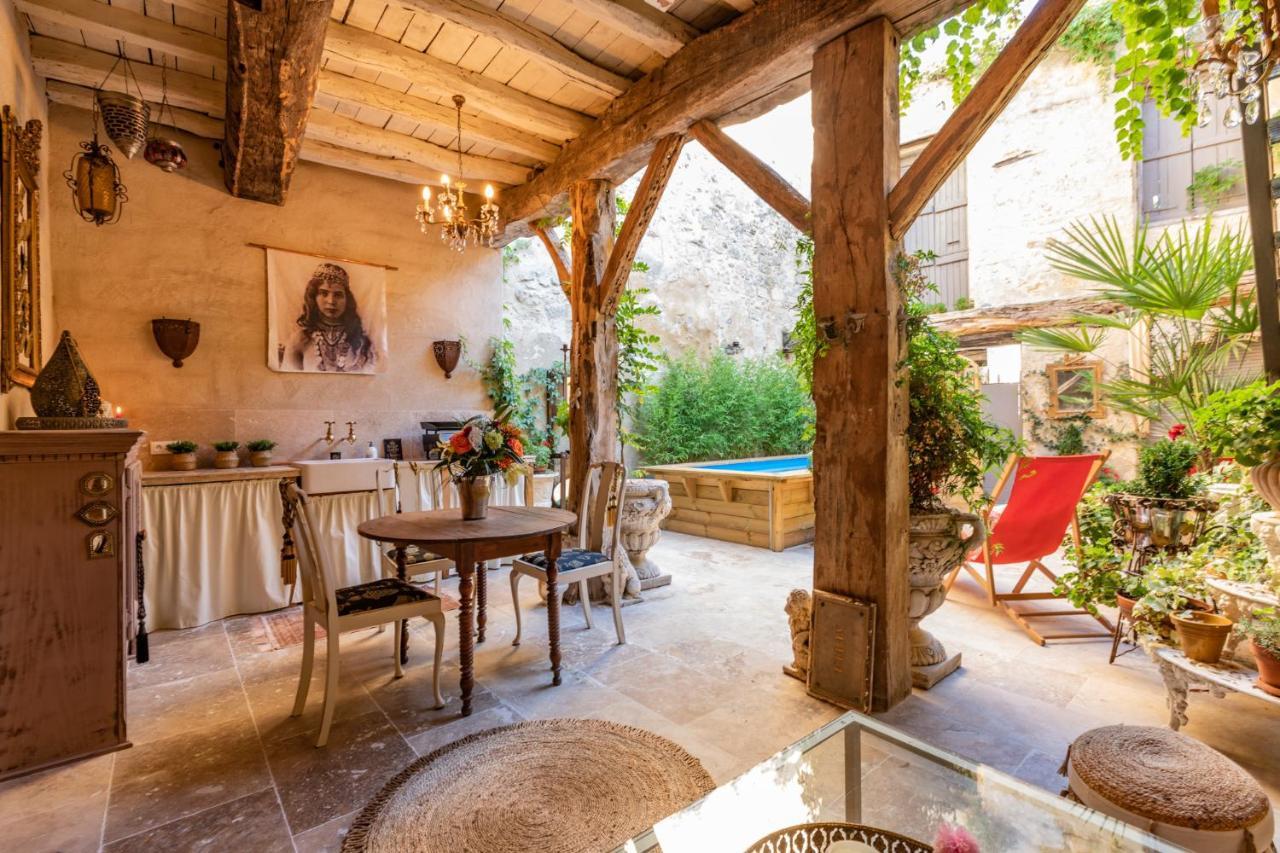 Champagne House - Elegance, Luxury And Charm Bed & Breakfast Condom Ngoại thất bức ảnh
