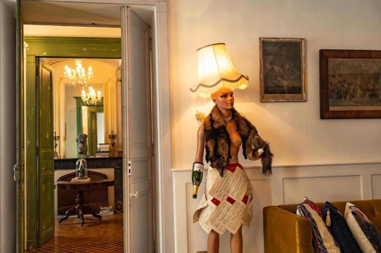 Champagne House - Elegance, Luxury And Charm Bed & Breakfast Condom Ngoại thất bức ảnh