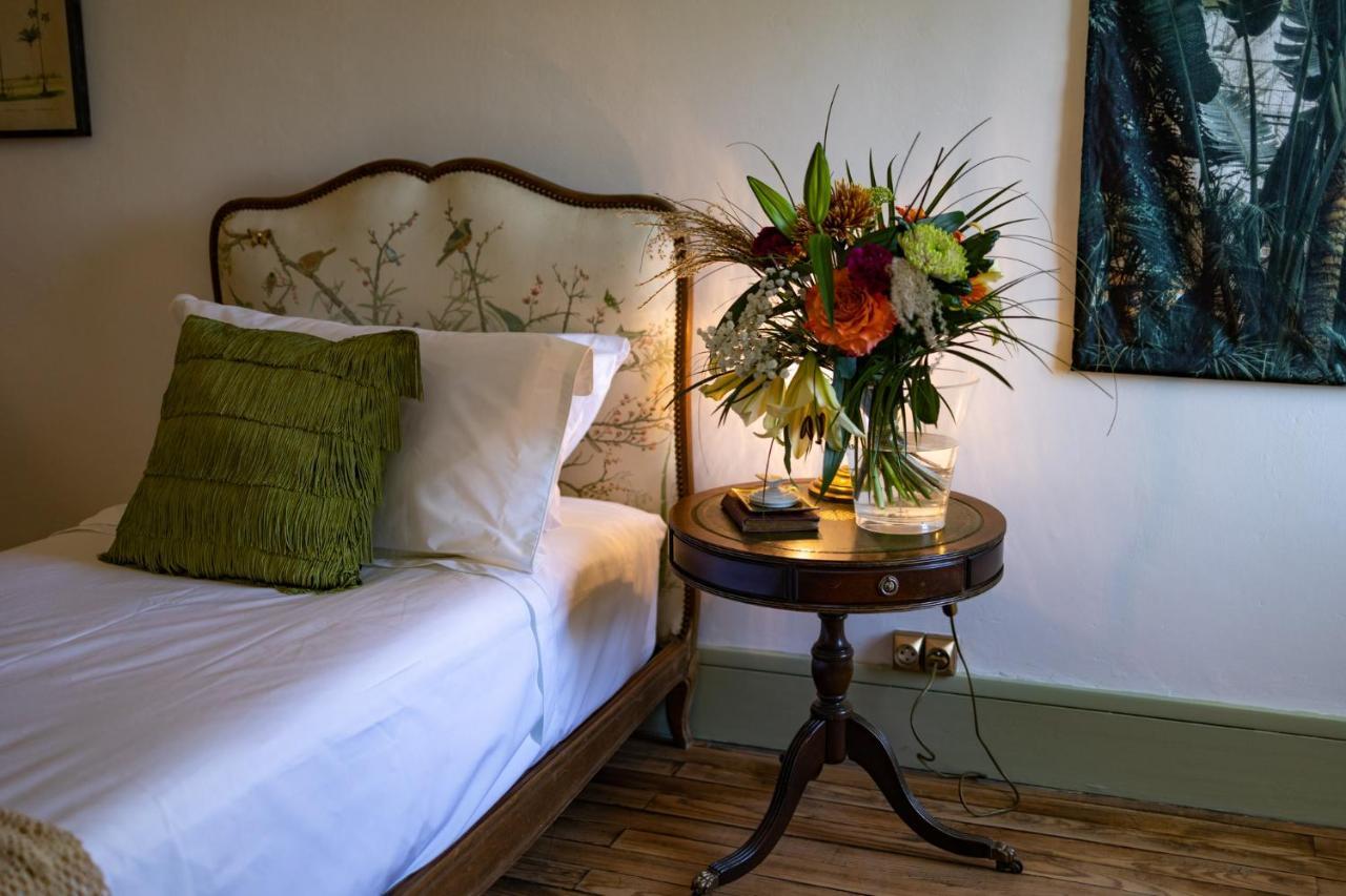 Champagne House - Elegance, Luxury And Charm Bed & Breakfast Condom Ngoại thất bức ảnh